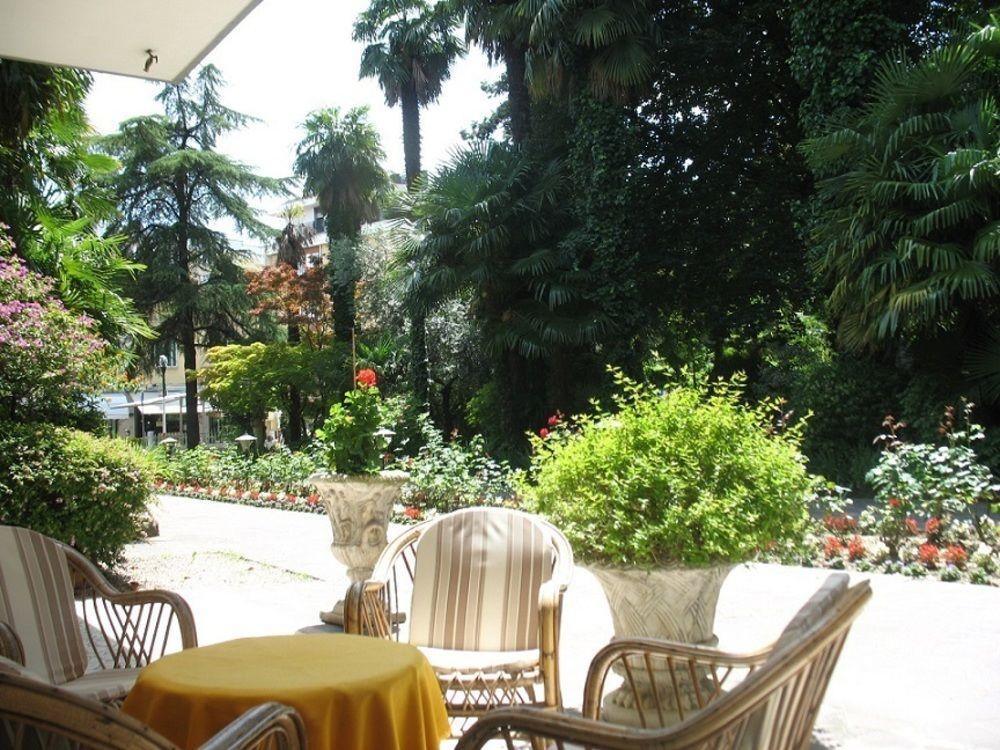 Hotel Terme Villa Piave Abano Terme Exterior photo